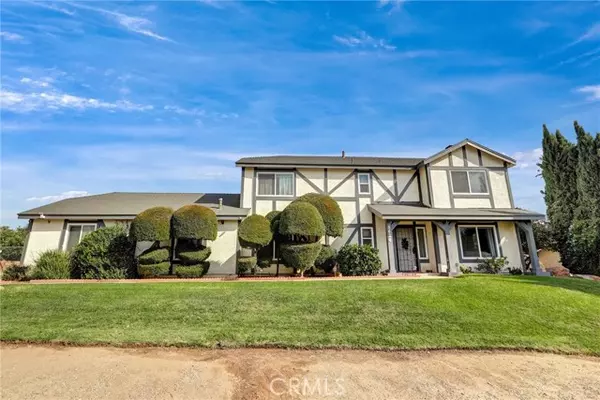 5620 CLIFF VALLEY Circle, Jurupa Valley, CA 92509