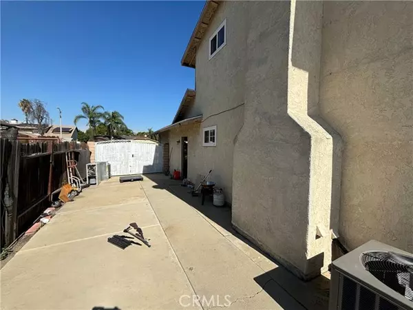 Fontana, CA 92336,18113 Raymond Court