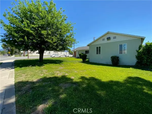 101 S. Olive, Rialto, CA 92673