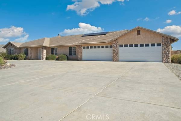 7515 El Manor Road, Oak Hills, CA 92344