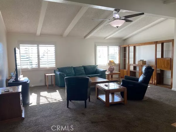 Calimesa, CA 92320,10961 Desert Lawn #172