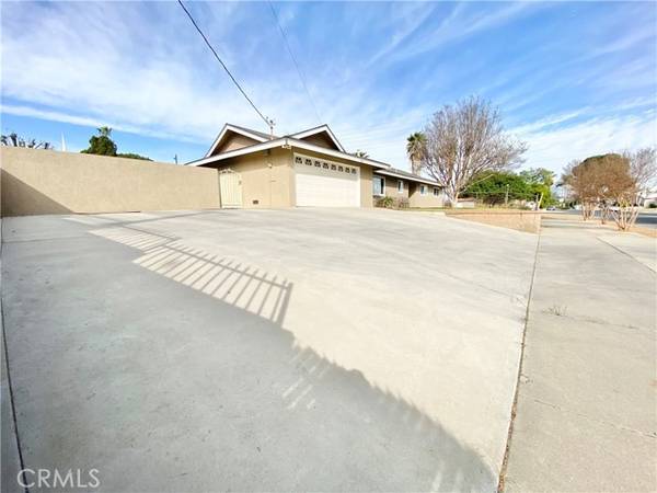 10121 Hedrick Avenue, Riverside, CA 92503