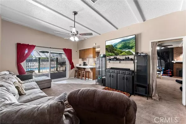 Highland, CA 92346,2880 Mojave Court