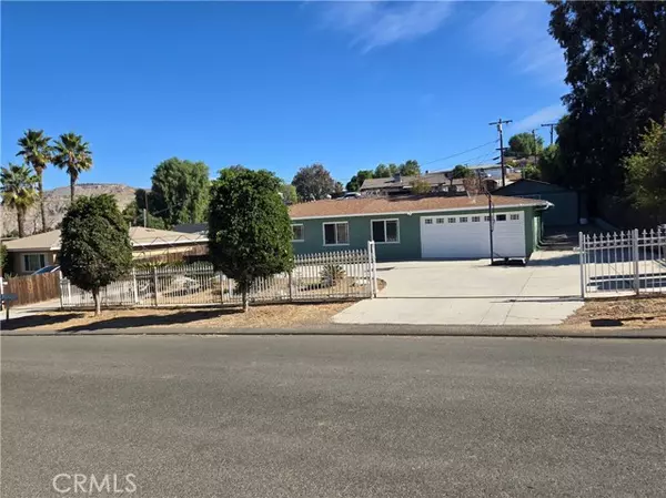 7350 Marilyn Drive, Corona, CA 92881