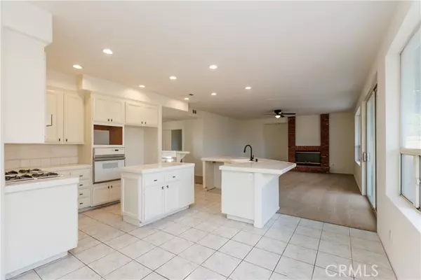 Chino, CA 91710,6580 Greenbriar Court