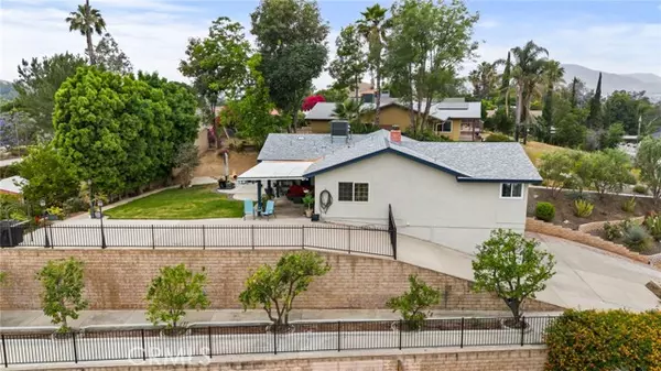 Riverside, CA 92501,3936 Park View