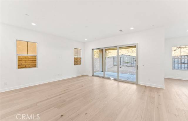 Chatsworth, CA 91311,21235 Wildflower Way