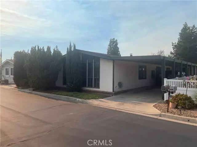 Corona, CA 92879,13381 Magnolia #65