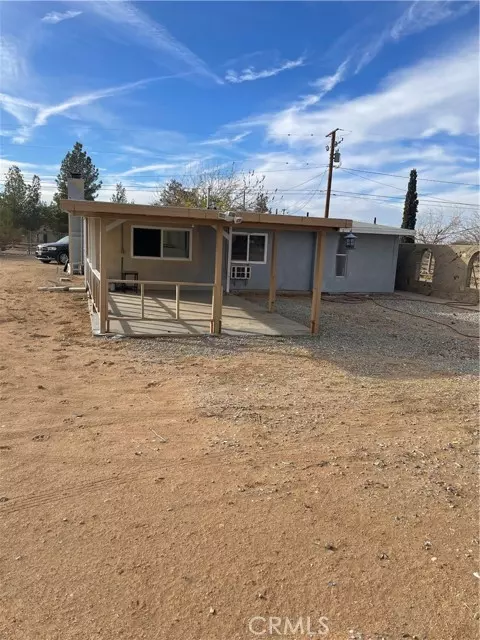 9193 Joshua Street, Apple Valley, CA 92308