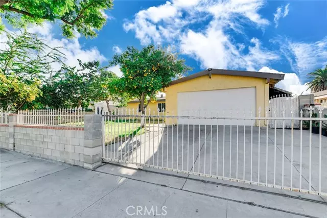 Corona, CA 92879,3638 Candlewood Street