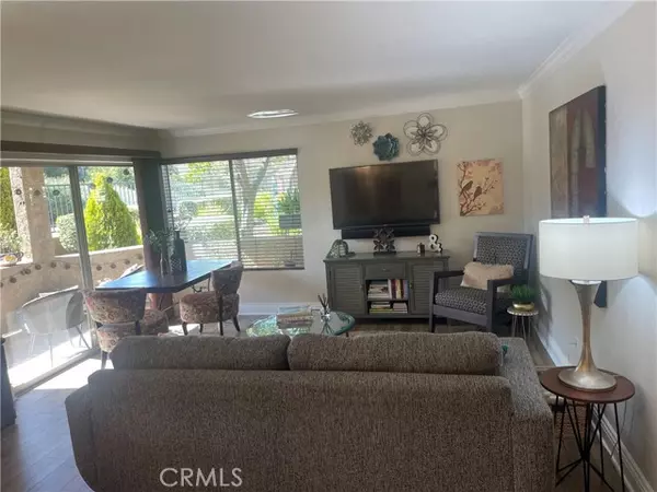 Corona, CA 92882,2320 Del Mar Way #107