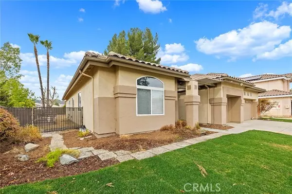 Murrieta, CA 92562,23335 Holly Drive