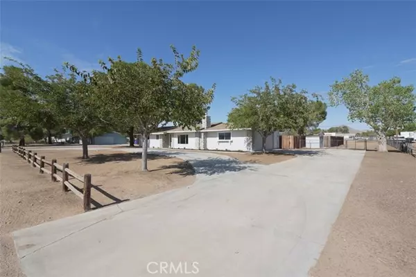 15090 Ramona Road, Apple Valley, CA 92307