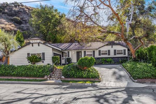 2020 Oak Valley Road, Glendale, CA 91208