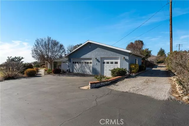 9387 Avenida Miravilla, Cherry Valley, CA 92223