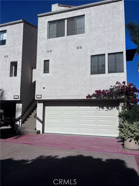 Huntington Beach, CA 92649,3221 Francois Drive #72