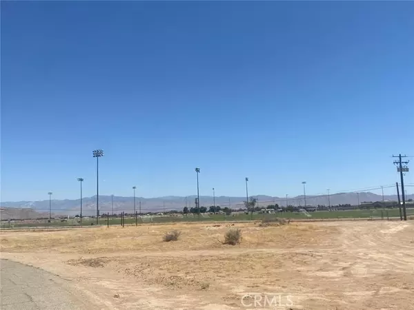 Apple Valley, CA 92307,0 Teepee