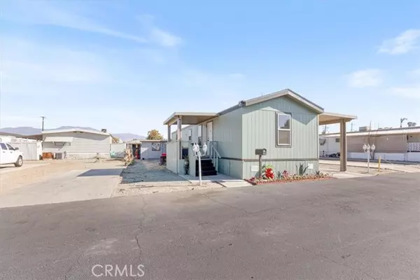 530 W Devonshire #77, Hemet, CA 92543