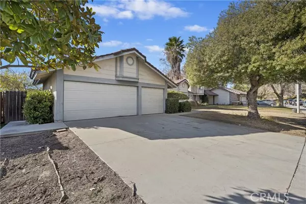 Moreno Valley, CA 92557,24472 Old Country Road