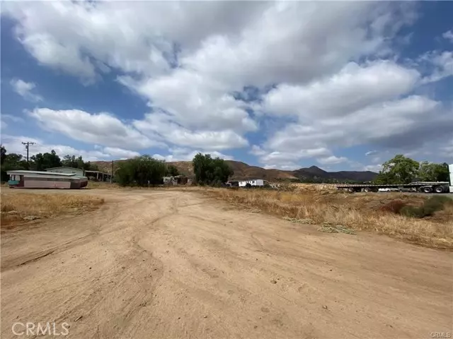 Perris, CA 92570,0 Maguglin Way