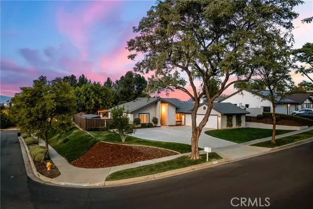 Corona, CA 92882,2172 Adobe Avenue