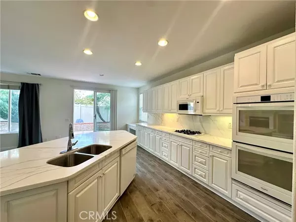 2266 N Andover Drive, Orange, CA 92867