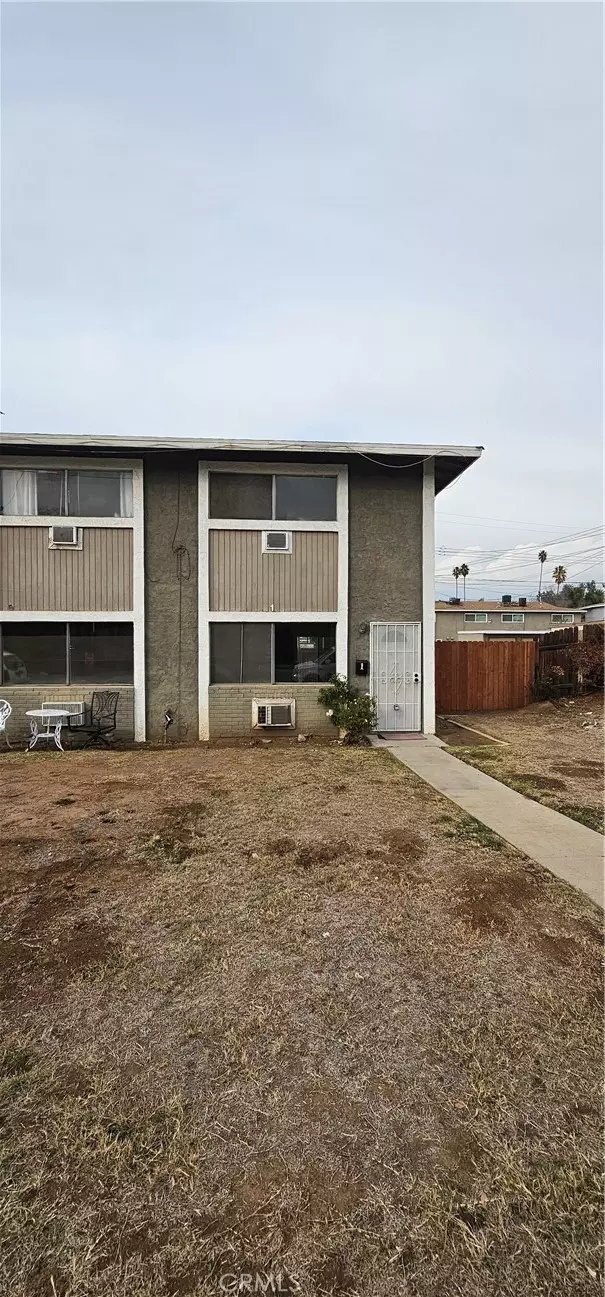 Redlands, CA 92374,1131 E Citrus Avenue #1