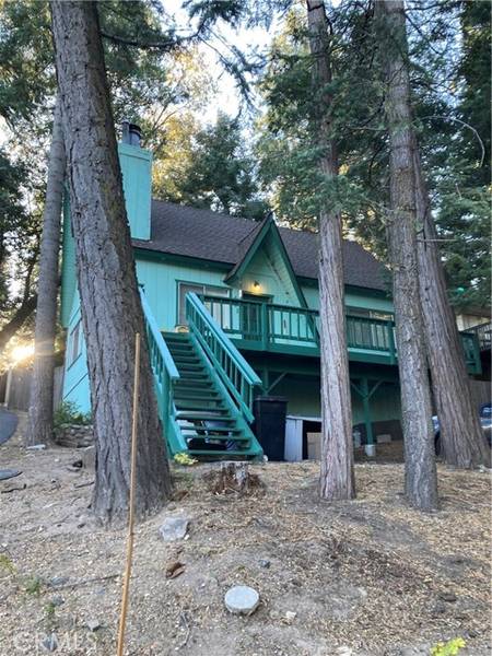 681 Clubhouse Drive, Twin Peaks, CA 92391