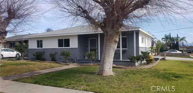 Fontana, CA 92336,7815 Mango Avenue