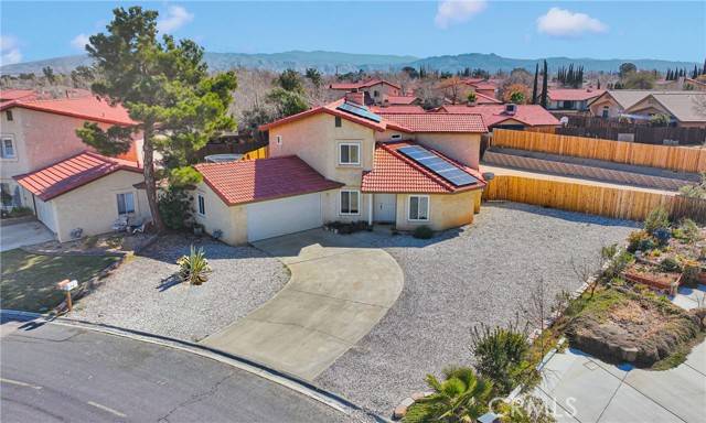 14391 Riverside Circle, Hesperia, CA 92345