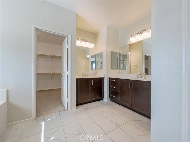 Highland, CA 92346,28723 Blossom Way