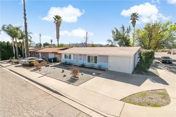 281 Susan Lane, Hemet, CA 92543