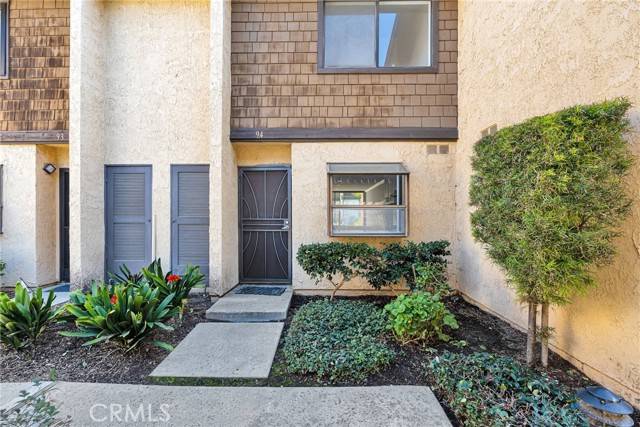 Lakewood, CA 90715,12750 Centralia Street #94