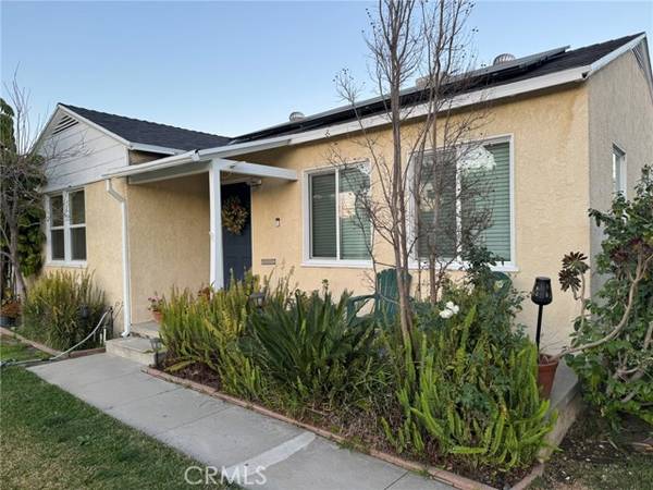 7712 Paso Robles Avenue, Van Nuys, CA 91406