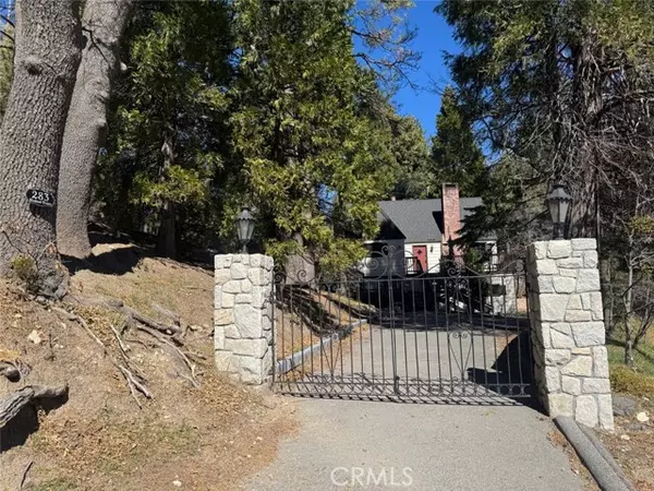 Lake Arrowhead, CA 92352,283 Walnut Drive