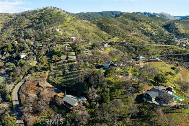 3019 Oak Crest, Clearlake, CA 95422