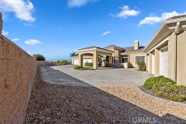 Corona, CA 92881,4195 Robby Circle