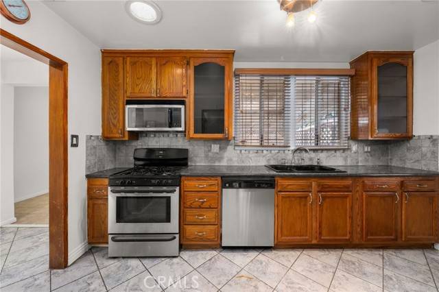 Lakewood, CA 90712,4847 Lakewood Boulevard