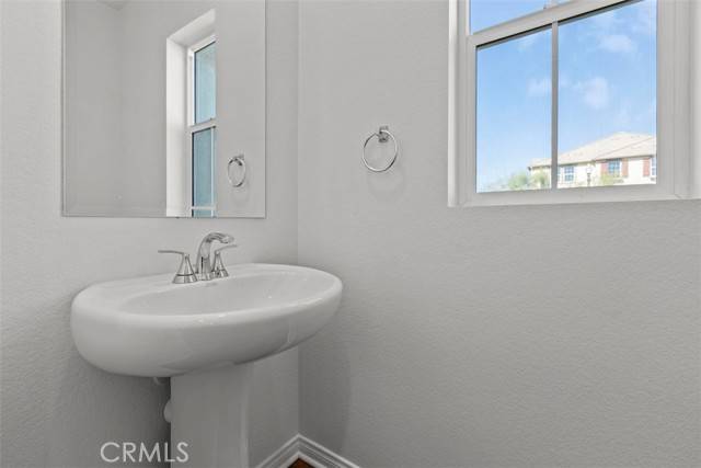 Ontario, CA 91761,4241 S Hermosa Paseo