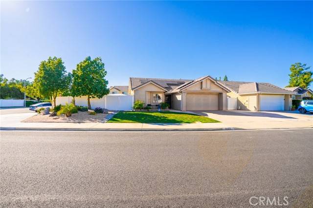 30431 Teal Brook Drive, Menifee, CA 92584
