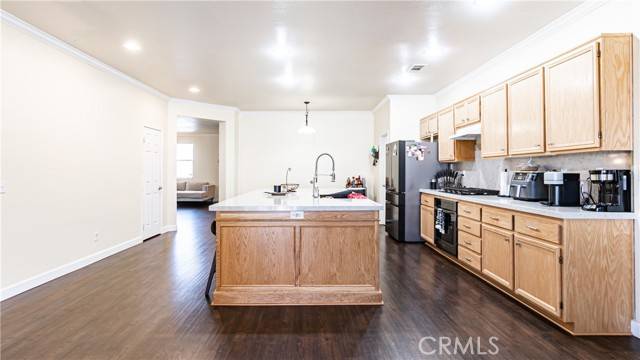Hesperia, CA 92344,12936 Tehachapi Street