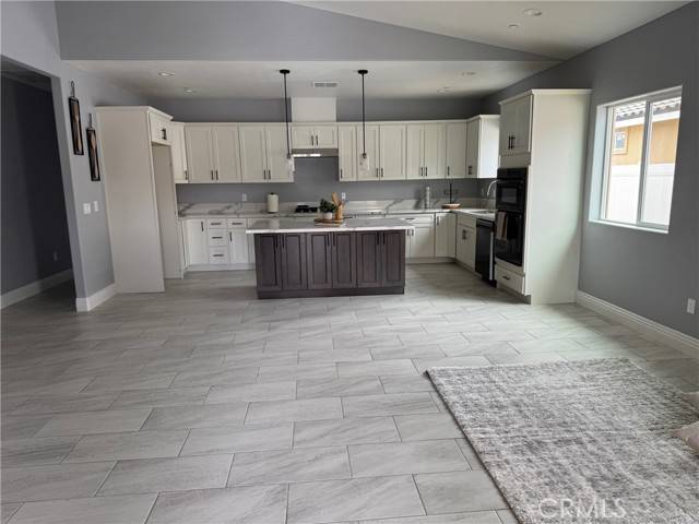 Riverside, CA 92504,5944 Clifton Boulevard
