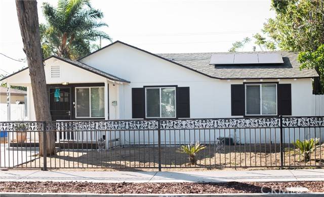 7347 Diamond St, Riverside, CA 92504