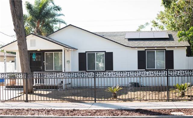 7347 Diamond St, Riverside, CA 92504