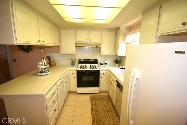 Moreno Valley, CA 92557,12062 Zinnia Street