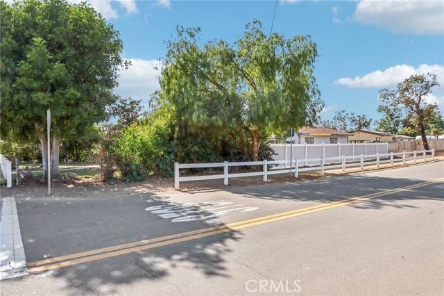 811 5th Street, Norco, CA 92860