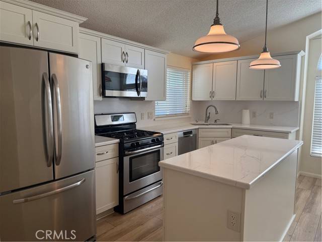Redlands, CA 92374,140 W Pioneer Avenue #134