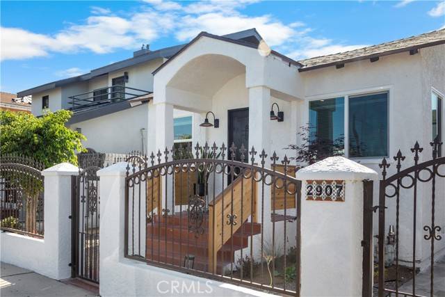 2907 S Ridgeley Drive, Los Angeles, CA 90016