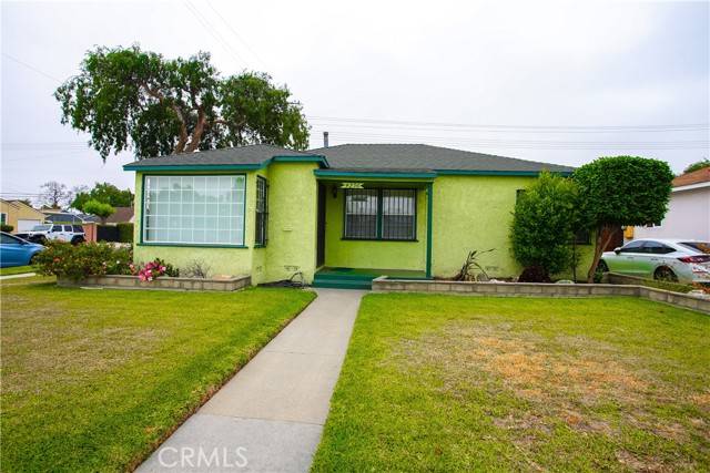4296 Walnut Avenue, Lynwood, CA 90262