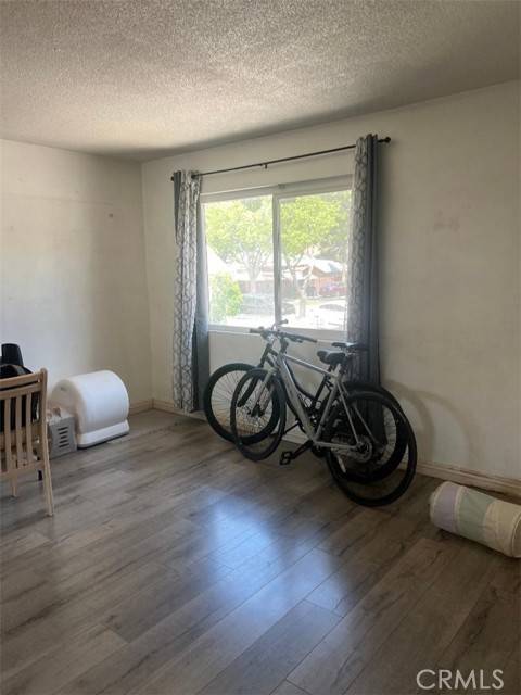 4321 10th, Riverside, CA 92506